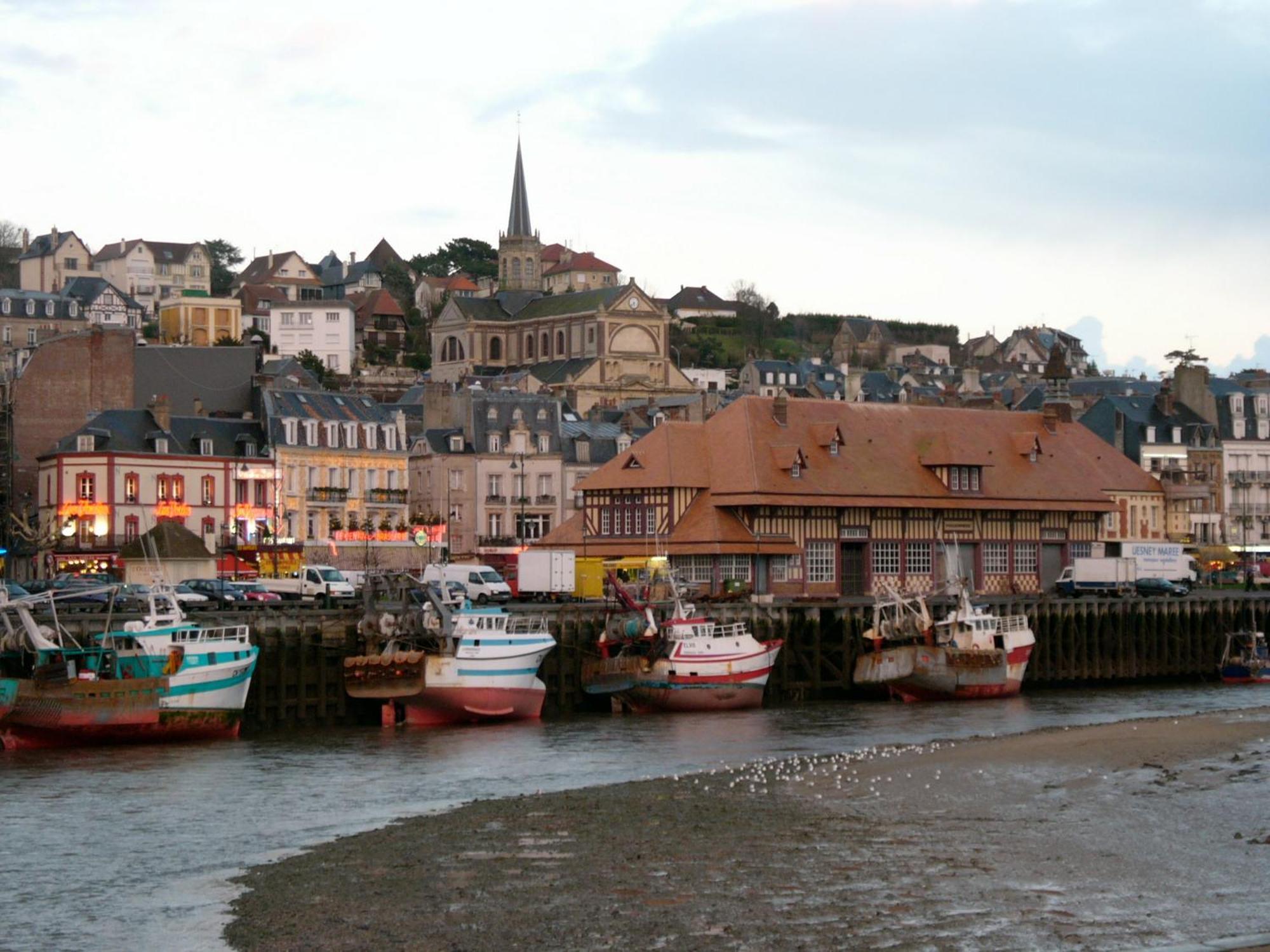 Hotel Le Reynita Trouville-sur-mer Exteriör bild