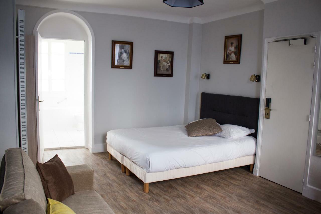 Hotel Le Reynita Trouville-sur-mer Exteriör bild