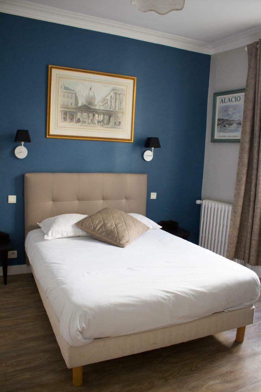 Hotel Le Reynita Trouville-sur-mer Exteriör bild