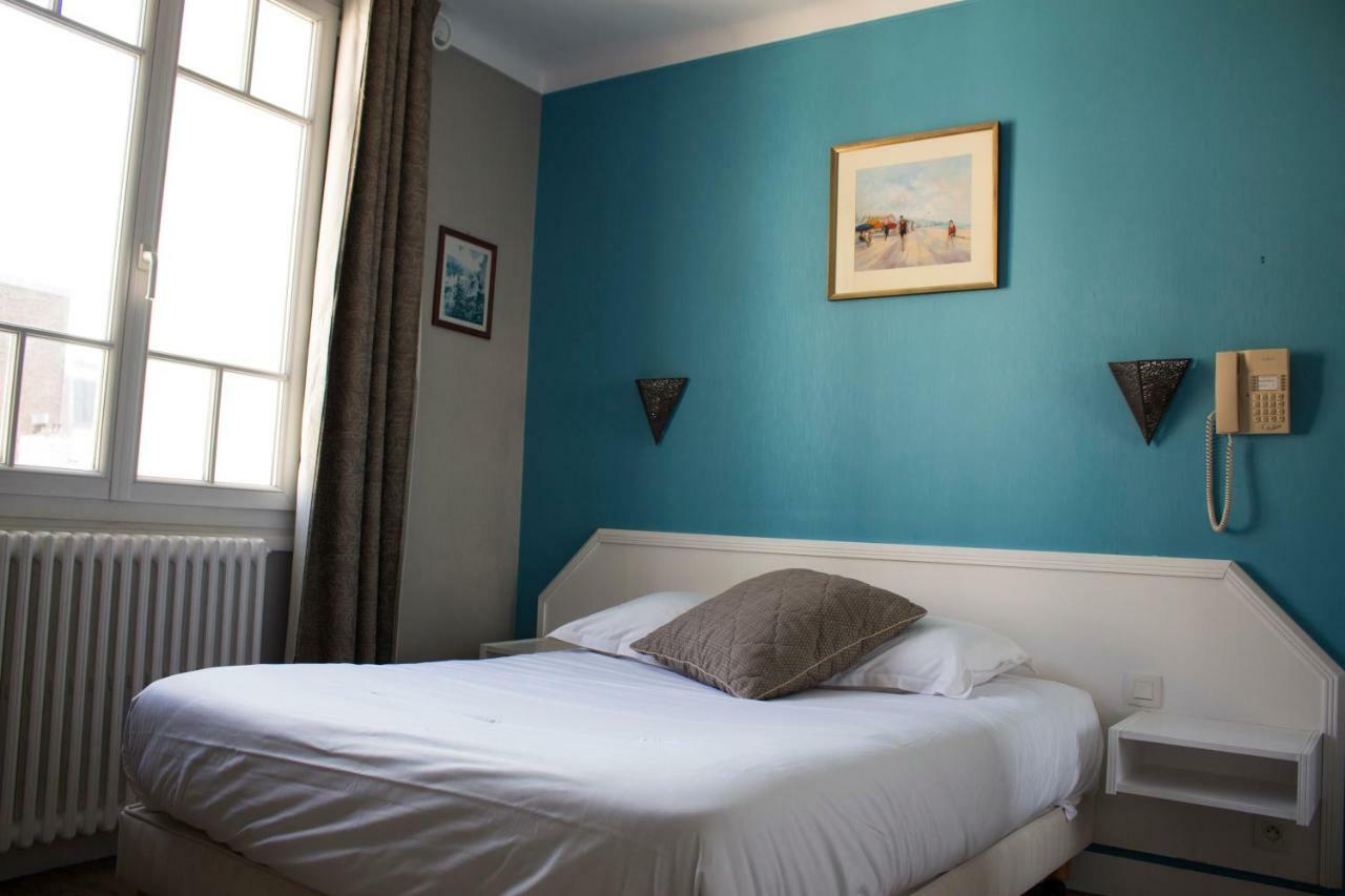 Hotel Le Reynita Trouville-sur-mer Exteriör bild
